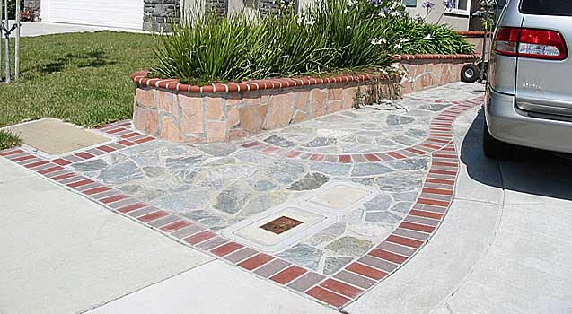 Landscape Design: Retaining Wall, Seating Benches